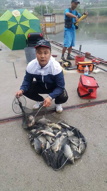 물 맑고 힘 좋은 용인 삼인 낚시터 소식 (유료터정보 - 유료터점주조황)