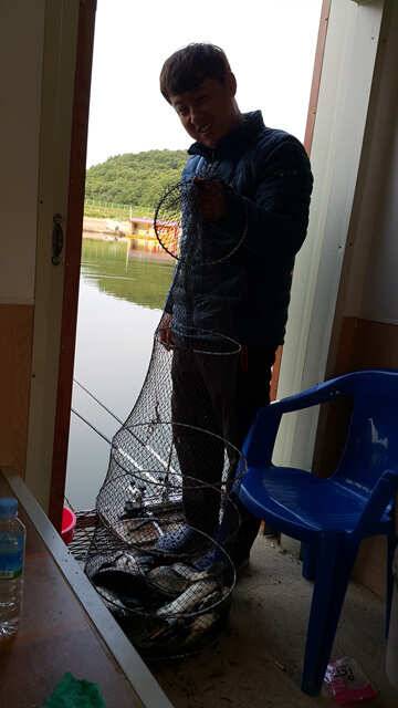물 맑고 힘 좋은 용인 삼인 낚시터 (유료터정보 - 유료터점주조황)