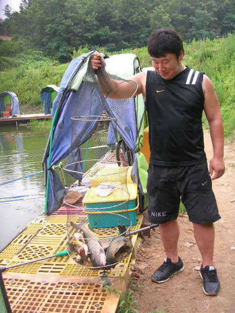 괴기한테 지면 안돼요 (유료터정보 - 유료터점주조황)