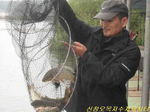 노지 잔교 포인트 조황 (유료터정보 - 유료터점주조황)