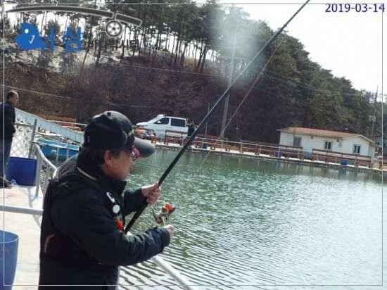 fish_pay_2d2c8_082728_49414.jpg