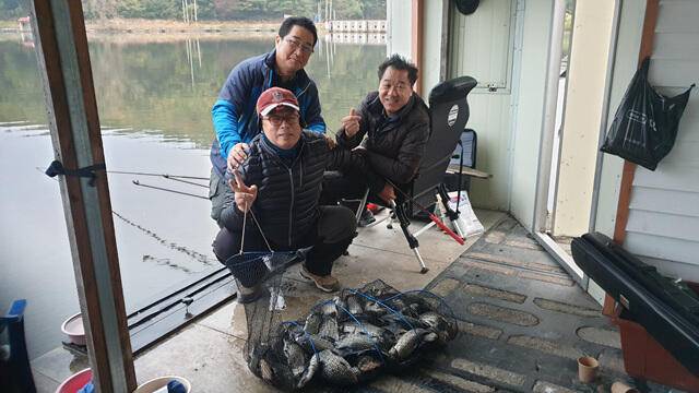 가깝고 물좋고 경치 좋은곳용인삼인낚시터 (유료터정보 - 유료터점주조황)