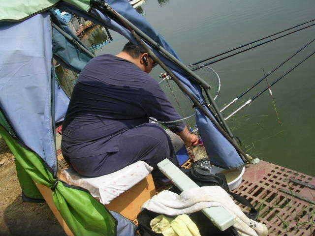 괴기한테 지면 안돼요 (유료터정보 - 유료터점주조황)