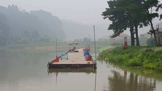 가족의 쉼터 용인 삼인낚시터로 휴가 오세요 (유료터정보 - 유료터점주조황)