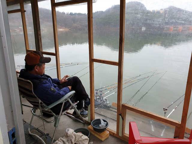 용인 삼인낚시터 주말 조황용인삼인낚시터 (유료터정보 - 유료터점주조황)
