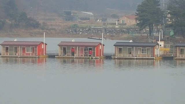 신나고 즐거운 겨울 낚시가 시작 됩니다용인 삼인낚시터 (유료터정보 - 유료터점주조황)