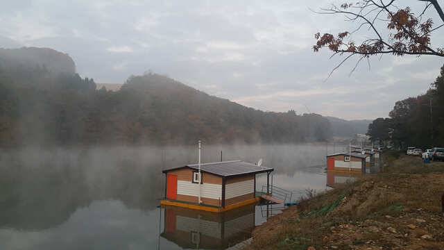 물 맑고 힘좋고 경치좋은 용인삼인낚시터 (유료터정보 - 유료터점주조황)