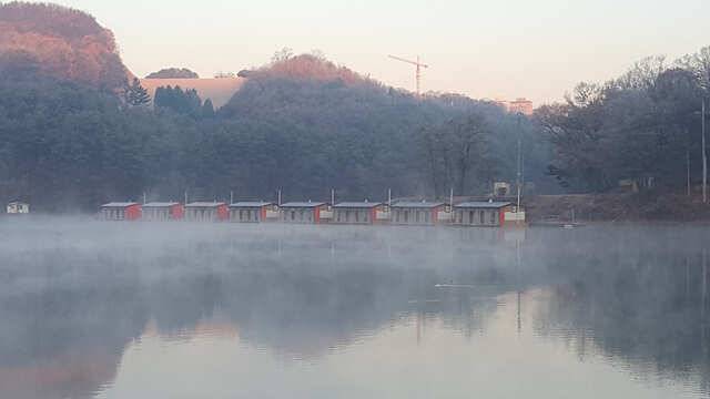 동절기 좌대이용요금 조정합니다용인삼인낚시터 (유료터정보 - 유료터점주조황)