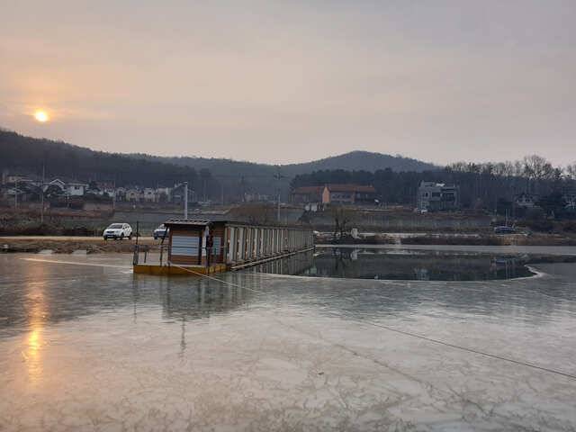 fish_pay_5d569_102203_25556.jpg