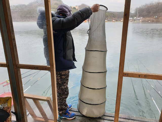 물 맑고 힘 좋은 용인 삼인 낚시터 조황용인 삼인낚시터 (유료터정보 - 유료터점주조황)