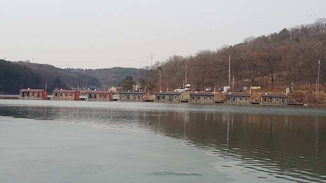 날씨 좋습니다용인 삼인낚시터 (유료터정보 - 유료터점주조황)