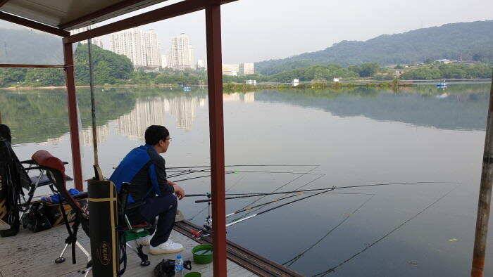 아산 명품 월랑낚시터 5월 네번째 조황이야기입니다 (유료터정보 - 유료터점주조황)