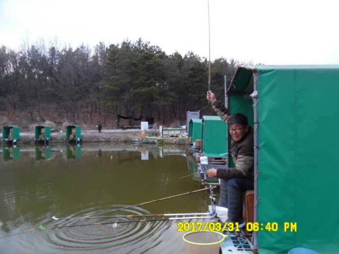 경주동산낚시터 (유료터정보 - 유료터점주조황)