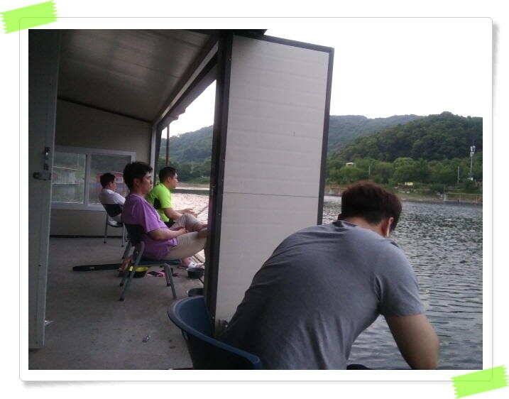 양평 수곡낚시터 금일 붕어방류 노지잔교 및 수상좌대 전진배치후 조황 7월4일 (유료터정보 - 유료터점주조황)