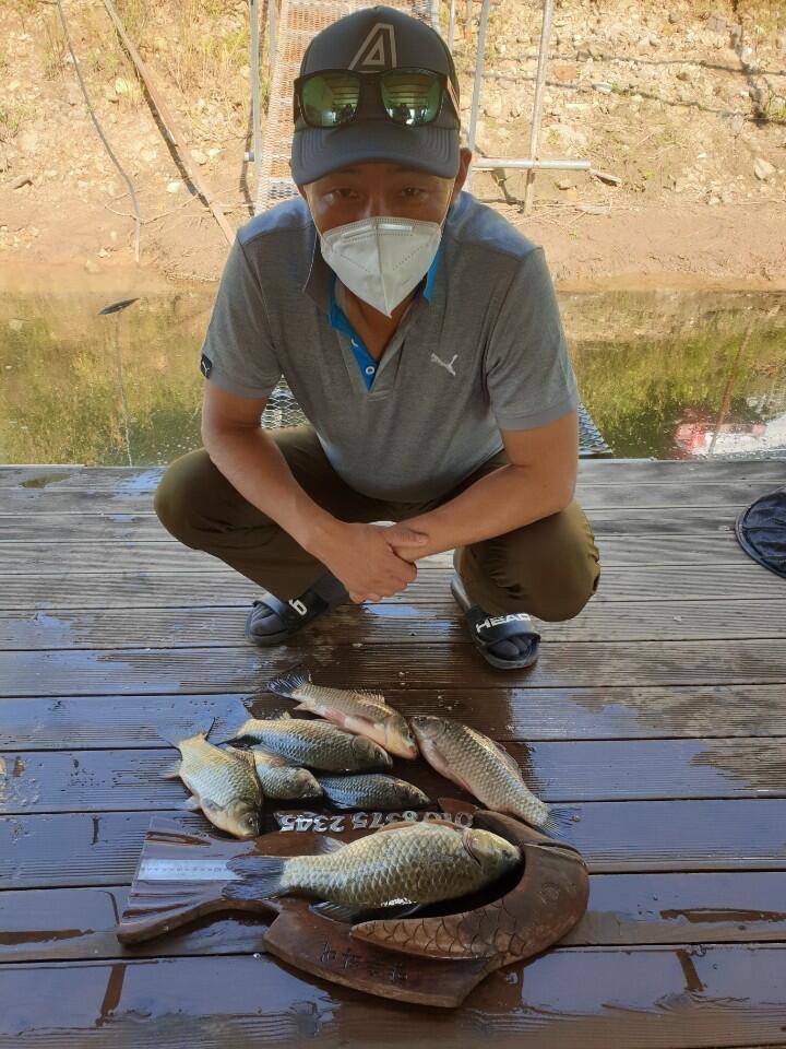 고삼지 최고의 포인트 상류권 독점 조황입니다 (유료터정보 - 유료터점주조황)