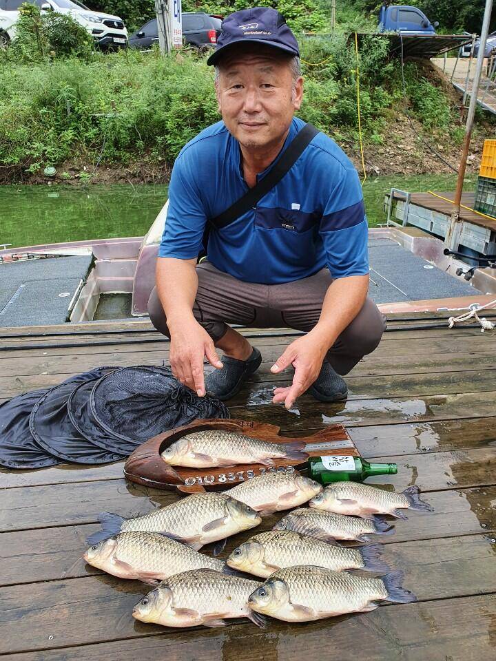 고삼지 상류권 사짜붕어 타작 (유료터정보 - 유료터점주조황)