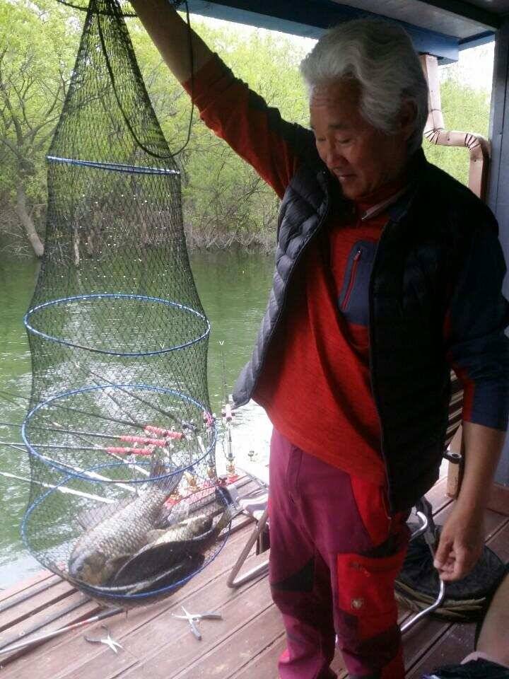 오늘도 4440허리급드로 손맛을 (유료터정보 - 유료터점주조황)