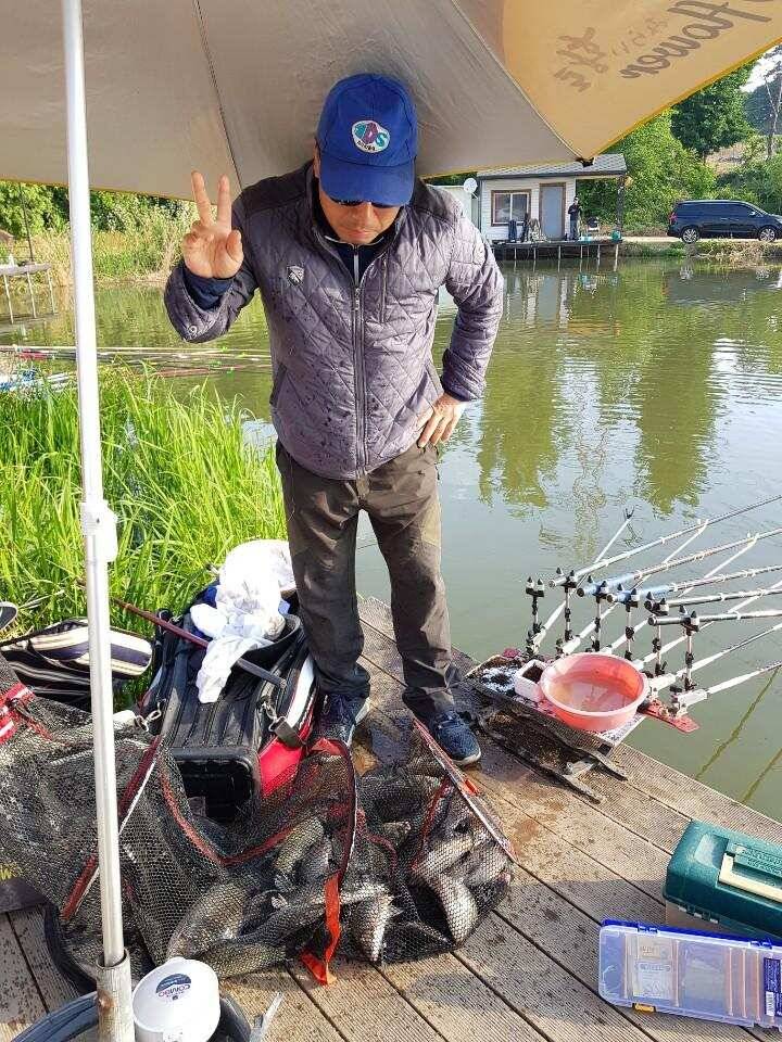 ◎ 매주 4짜와 대박어망 행진◎ (유료터정보 - 유료터점주조황)