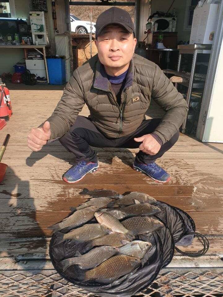 고삼지 최상류권 사짜붕어 다수 출몰 (유료터정보 - 유료터점주조황)