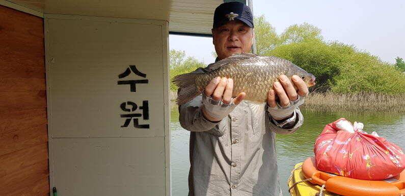 산란특수가 시작된 송전지 수원좌대 (유료터정보 - 유료터점주조황)
