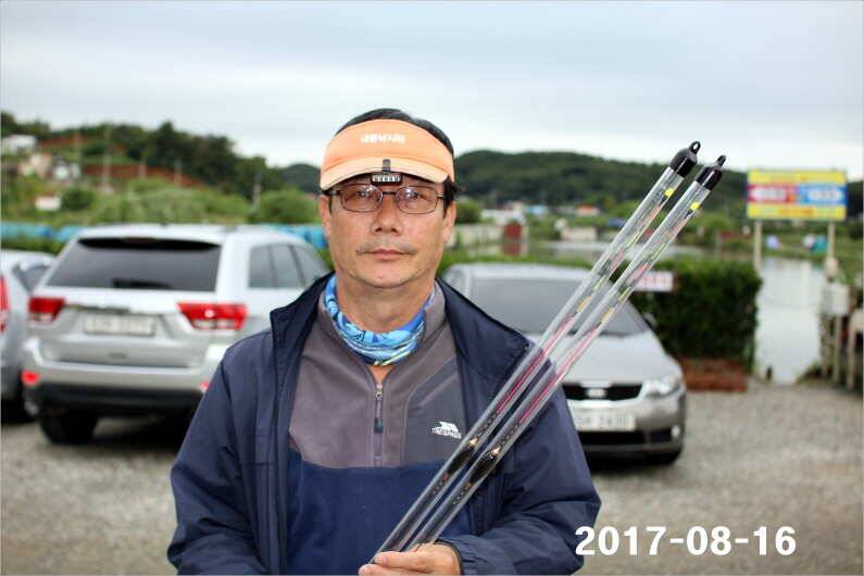토종 4짜들 입질이 빈번합니다 (유료터정보 - 유료터점주조황)