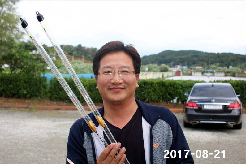 또 한번 토종 4짜급 1톤 방류 (유료터정보 - 유료터점주조황)
