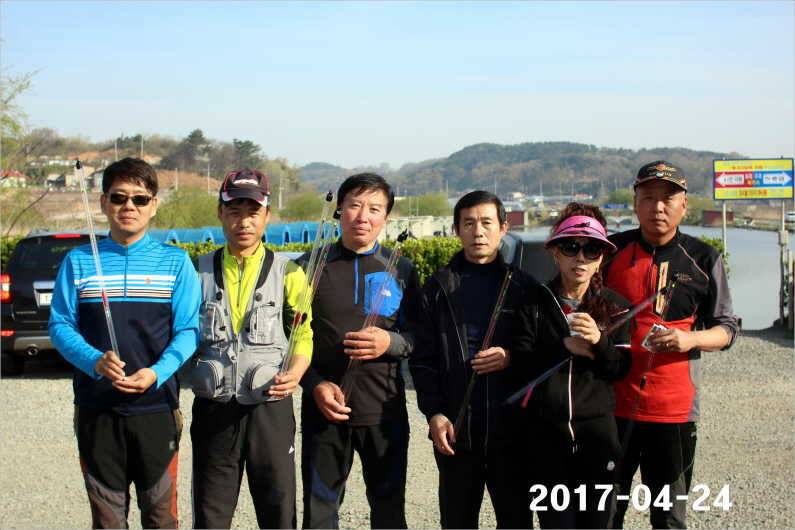 1박 4짜 5마리 (유료터정보 - 유료터점주조황)