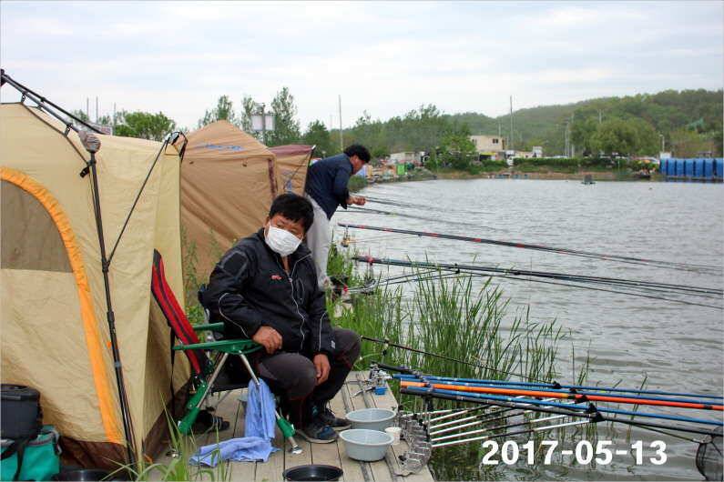 주말 4짜 17마리 (유료터정보 - 유료터점주조황)