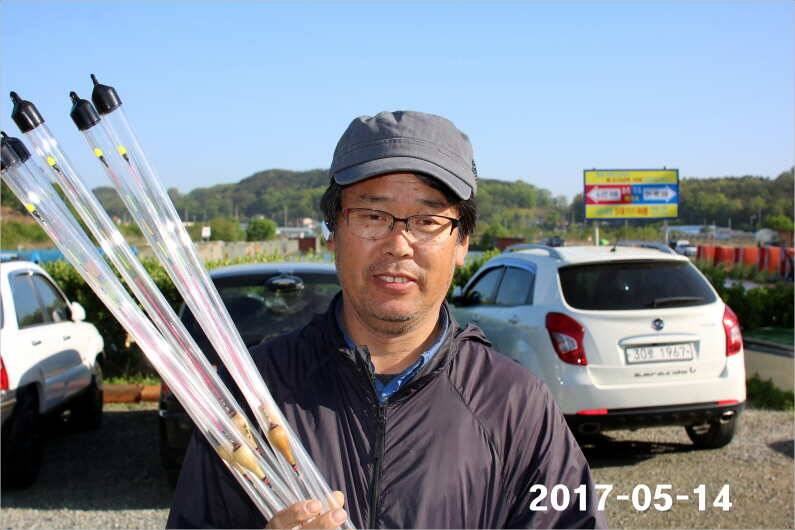 주말 4짜 17마리 (유료터정보 - 유료터점주조황)