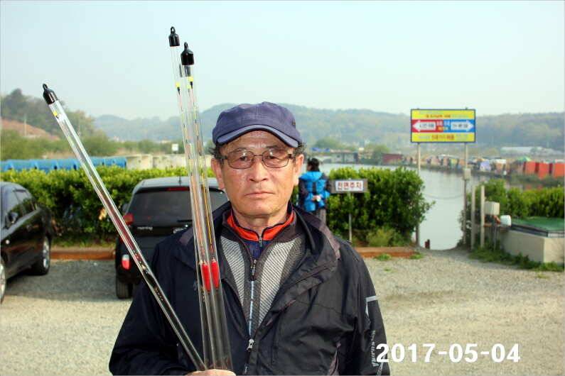 1박 4짜3마리씩 (유료터정보 - 유료터점주조황)