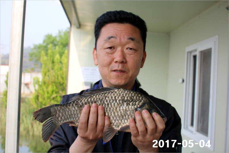 1박 4짜3마리씩 (유료터정보 - 유료터점주조황)