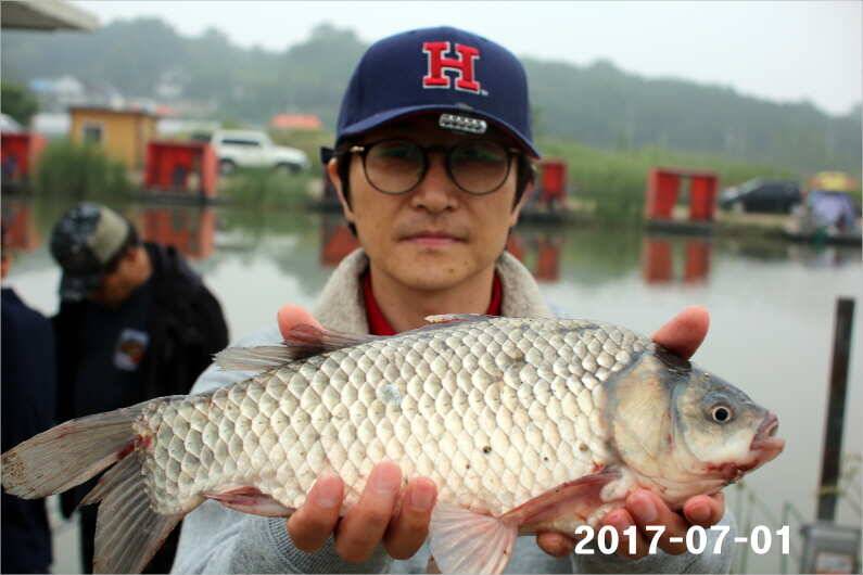4짜 마릿수 조황 (유료터정보 - 유료터점주조황)