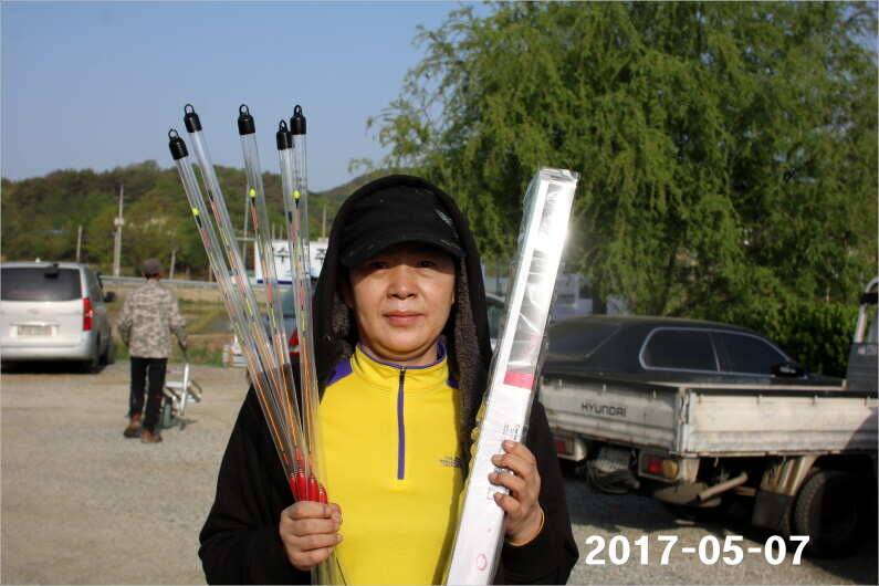 여성 조사도 4짜 왕 (유료터정보 - 유료터점주조황)