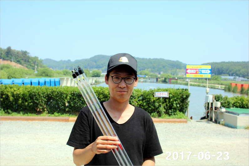 1년 12달 만수 (유료터정보 - 유료터점주조황)