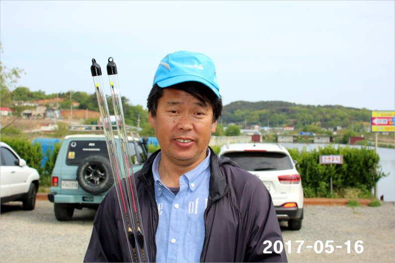 2박 4짜 5마리 (유료터정보 - 유료터점주조황)