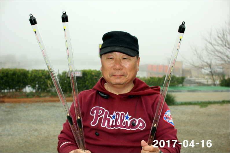 4짜 풍년 (유료터정보 - 유료터점주조황)
