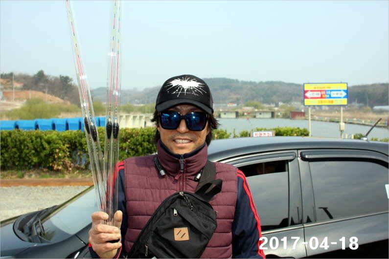 4짜 행진은 쭉 (유료터정보 - 유료터점주조황)