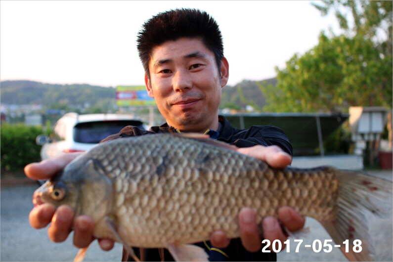 4짜 300마리 조사님을 찾습니다 (유료터정보 - 유료터점주조황)