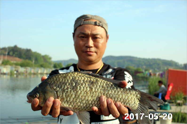 4짜 300마리 조사님을 찾습니다 (유료터정보 - 유료터점주조황)