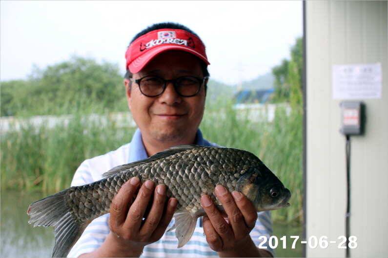 날씨 적응한 대물들 (유료터정보 - 유료터점주조황)