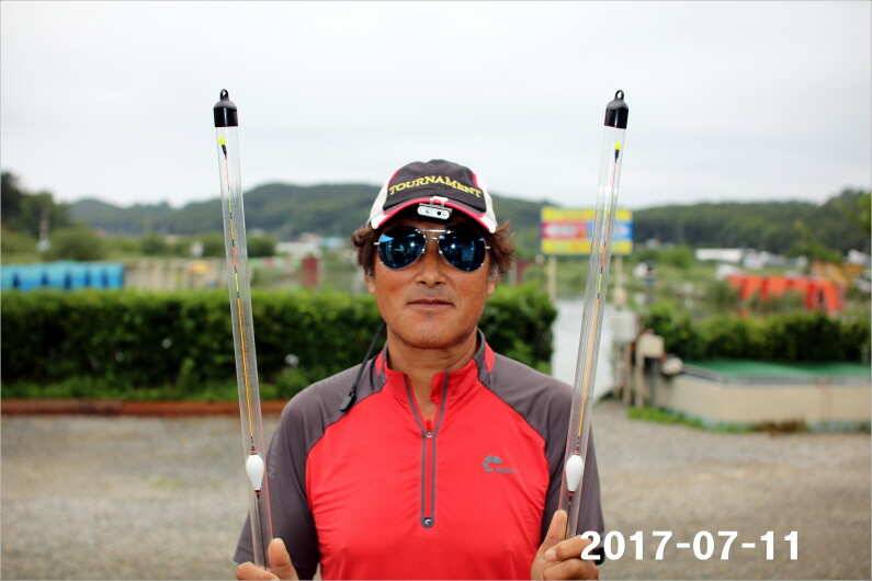 이벤트 1일차 4짜왕 (유료터정보 - 유료터점주조황)