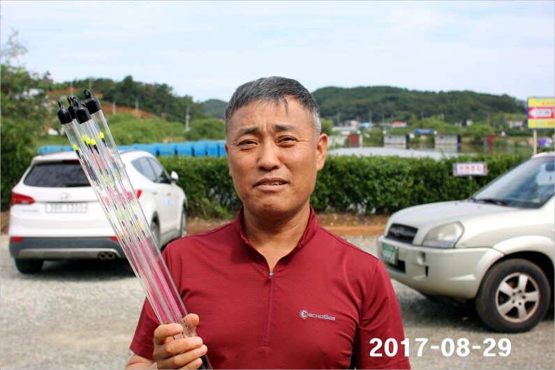 4짜 500마리 조사님을 찾습니다 (유료터정보 - 유료터점주조황)