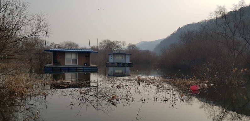 송전지 미성집 좌대 2019년 물 낚시 시작합니다 (유료터정보 - 유료터점주조황)