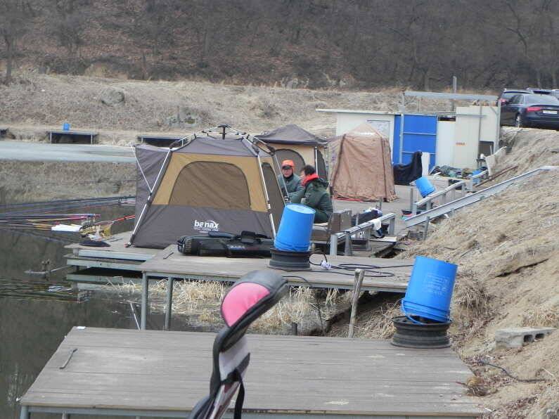 회암낚시터 물낚시 합니다 (유료터정보 - 유료터점주조황)