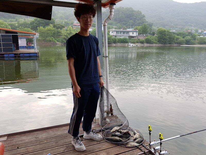 아산 산들낚시터의 6월22일 주말 모습올립니다 (유료터정보 - 유료터점주조황)
