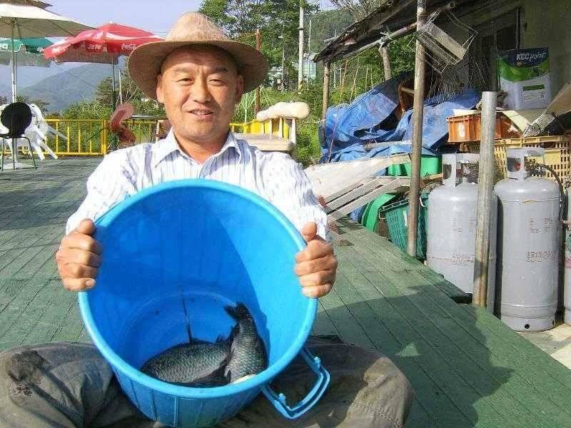♣ 턱걸이 월척 ♣ (유료터정보 - 유료터점주조황)