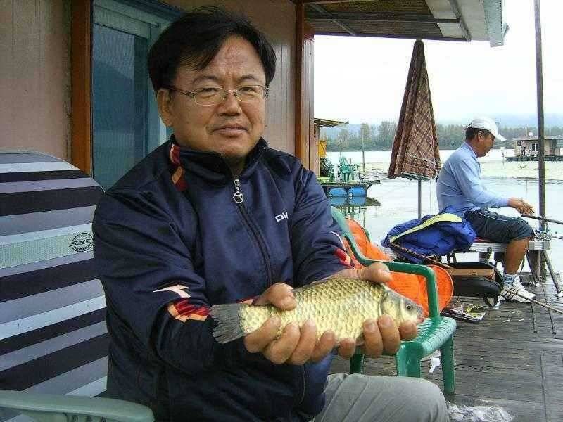 이어지는 광명 조황 (유료터정보 - 유료터점주조황)