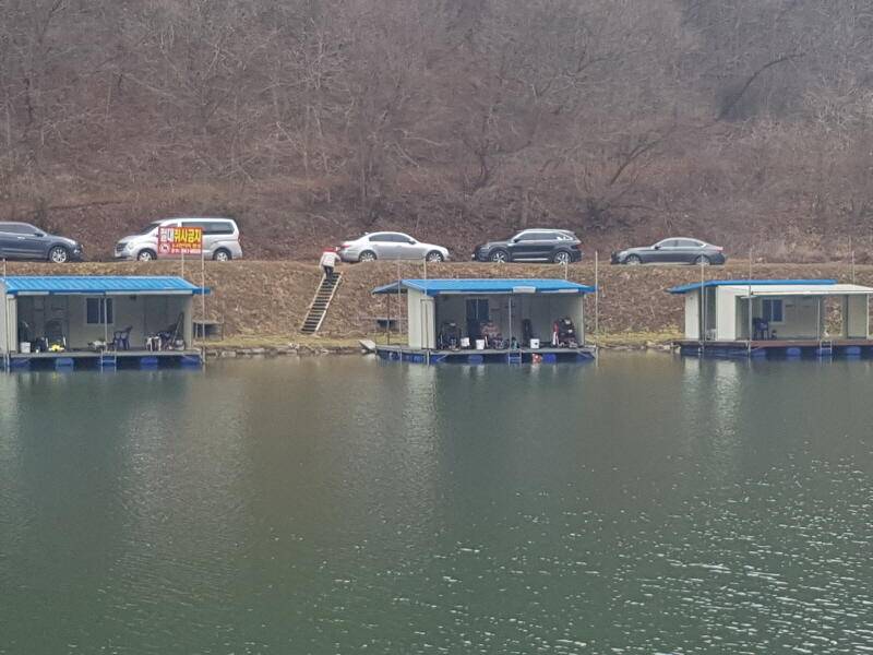 공주 명곡지의 주말조황 전해드립니다 (유료터정보 - 유료터점주조황)