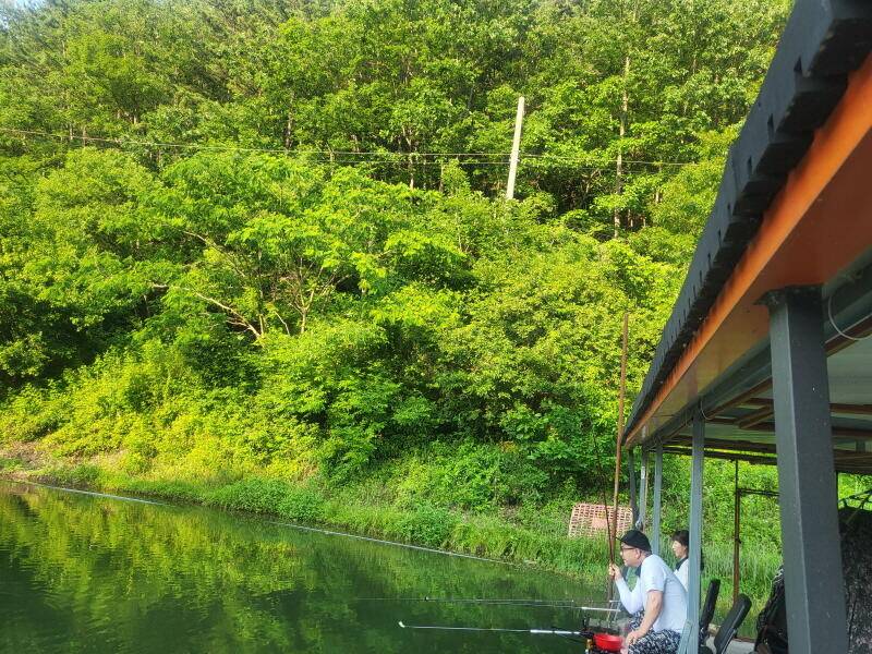 유구 명곡지의 어찌보면 어려운 주말 (유료터정보 - 유료터점주조황)
