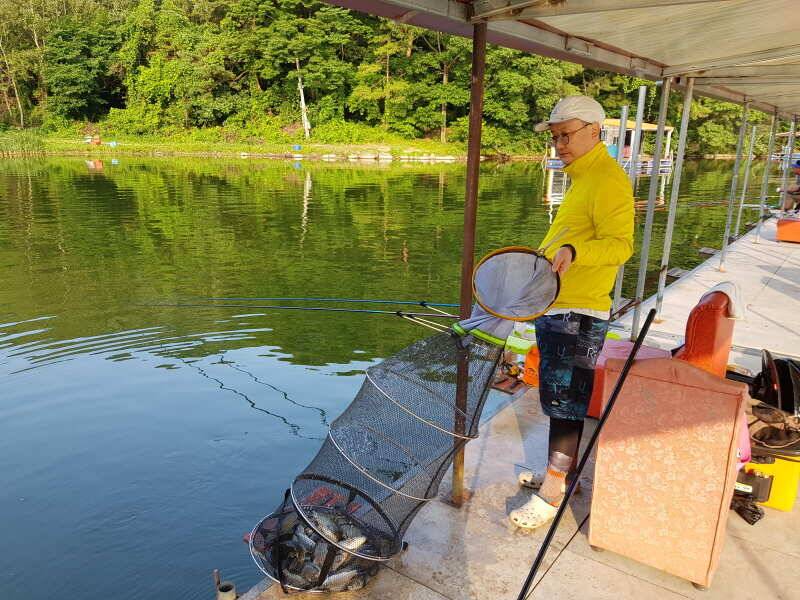 아산 산들낚시터의 7월22일에 올리는 풍요로운 주말 모습입니다 (유료터정보 - 유료터점주조황)